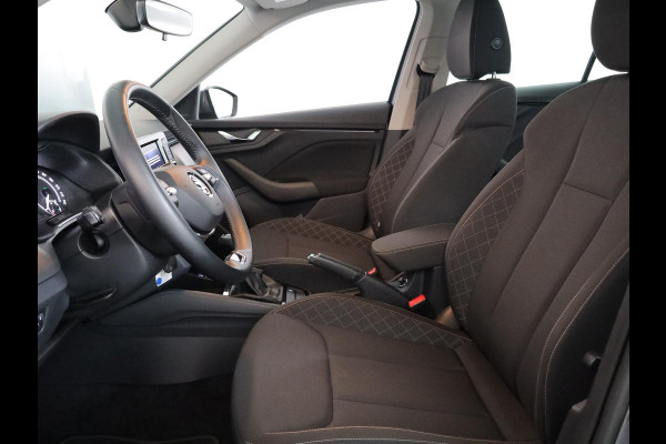 Škoda Kamiq 1.0 TSI Ambition 110 pk Automaat (DSG) | Verlengde garantie | Navigatie via App | Cruise control | LED koplampen | Apple Carplay/Android Auto |