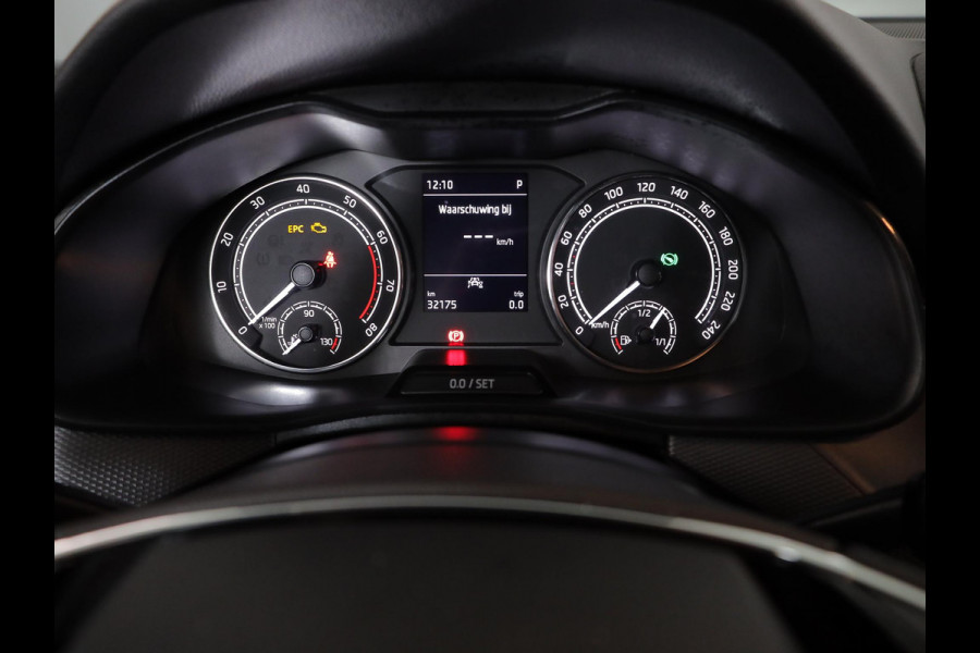 Škoda Kamiq 1.0 TSI Ambition 110 pk Automaat (DSG) | Verlengde garantie | Navigatie via App | Cruise control | LED koplampen | Apple Carplay/Android Auto |