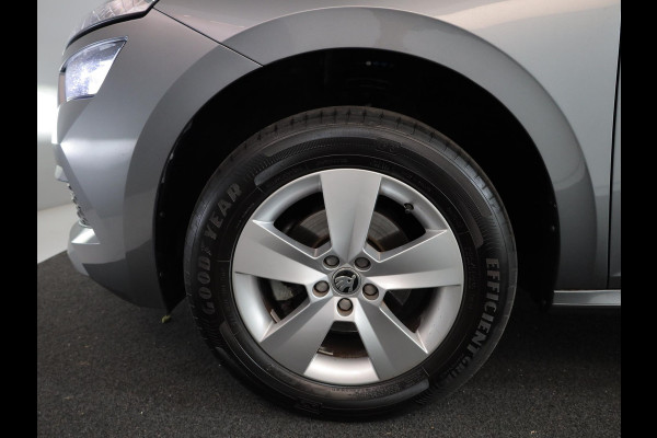 Škoda Kamiq 1.0 TSI Ambition 110 pk Automaat (DSG) | Verlengde garantie | Navigatie via App | Cruise control | LED koplampen | Apple Carplay/Android Auto |