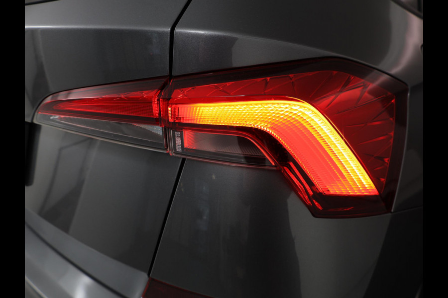 Škoda Kamiq 1.0 TSI Ambition 110 pk Automaat (DSG) | Verlengde garantie | Navigatie via App | Cruise control | LED koplampen | Apple Carplay/Android Auto |