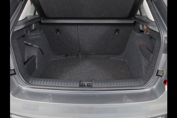 Škoda Kamiq 1.0 TSI Ambition 110 pk Automaat (DSG) | Verlengde garantie | Navigatie via App | Cruise control | LED koplampen | Apple Carplay/Android Auto |