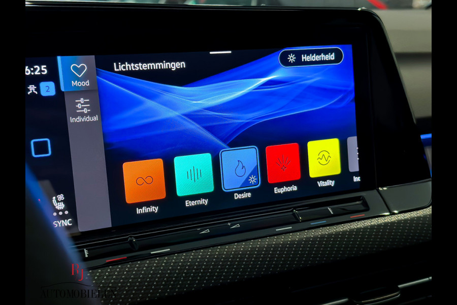 Volkswagen Golf 8 2.0 TSI R 4Motion Performance Akrapovic|Leder|HUD|H/K|Memory