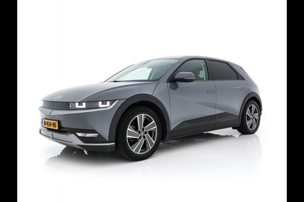 Hyundai IONIQ 5 Connect+ 73kWh [ 3-Fase ] {SOH-100%} (INCL-BTW) Aut *HEATPUMP | LEATHER | BOSE-AUDIO | FULL-LED | DIGI-COCKPIT | AMBIENTLIGHT | DAB | SHIFTPADDLES | HEAD-UP | NAVI-FULLMAP | KEYLESS | CAMERA | HEATED-COMFORTSEATS | TOWBAR | 19"A