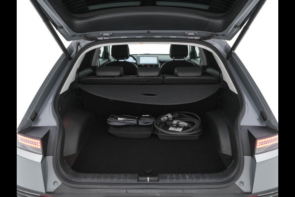 Hyundai IONIQ 5 Connect+ 73kWh [ 3-Fase ] {SOH-100%} (INCL-BTW) Aut *HEATPUMP | LEATHER | BOSE-AUDIO | FULL-LED | DIGI-COCKPIT | AMBIENTLIGHT | DAB | SHIFTPADDLES | HEAD-UP | NAVI-FULLMAP | KEYLESS | CAMERA | HEATED-COMFORTSEATS | TOWBAR | 19"A
