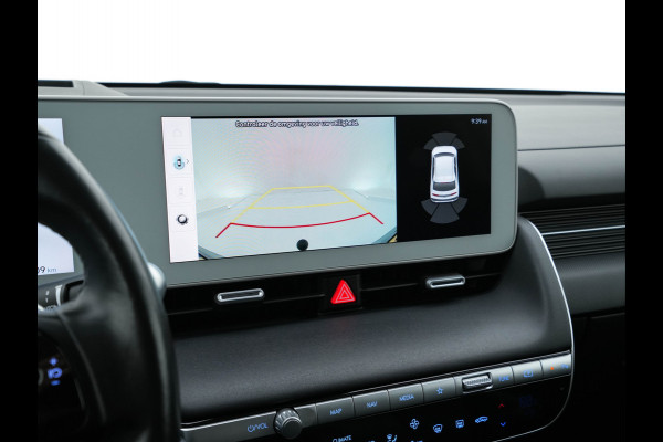 Hyundai IONIQ 5 Connect+ 73kWh [ 3-Fase ] {SOH-100%} (INCL-BTW) Aut *HEATPUMP | LEATHER | BOSE-AUDIO | FULL-LED | DIGI-COCKPIT | AMBIENTLIGHT | DAB | SHIFTPADDLES | HEAD-UP | NAVI-FULLMAP | KEYLESS | CAMERA | HEATED-COMFORTSEATS | TOWBAR | 19"A