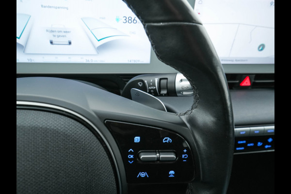 Hyundai IONIQ 5 Connect+ 73kWh [ 3-Fase ] {SOH-100%} (INCL-BTW) Aut *HEATPUMP | LEATHER | BOSE-AUDIO | FULL-LED | DIGI-COCKPIT | AMBIENTLIGHT | DAB | SHIFTPADDLES | HEAD-UP | NAVI-FULLMAP | KEYLESS | CAMERA | HEATED-COMFORTSEATS | TOWBAR | 19"A