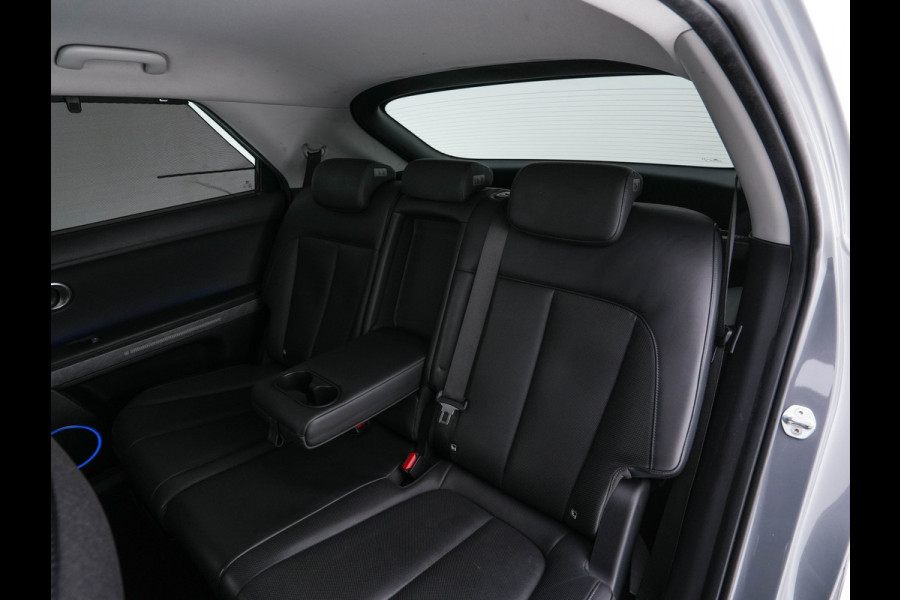 Hyundai IONIQ 5 Connect+ 73kWh [ 3-Fase ] {SOH-100%} (INCL-BTW) Aut *HEATPUMP | LEATHER | BOSE-AUDIO | FULL-LED | DIGI-COCKPIT | AMBIENTLIGHT | DAB | SHIFTPADDLES | HEAD-UP | NAVI-FULLMAP | KEYLESS | CAMERA | HEATED-COMFORTSEATS | TOWBAR | 19"A