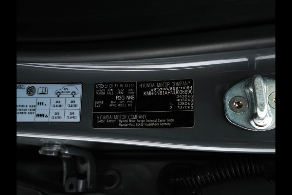 Hyundai IONIQ 5 Connect+ 73kWh [ 3-Fase ] {SOH-100%} (INCL-BTW) Aut *HEATPUMP | LEATHER | BOSE-AUDIO | FULL-LED | DIGI-COCKPIT | AMBIENTLIGHT | DAB | SHIFTPADDLES | HEAD-UP | NAVI-FULLMAP | KEYLESS | CAMERA | HEATED-COMFORTSEATS | TOWBAR | 19"A