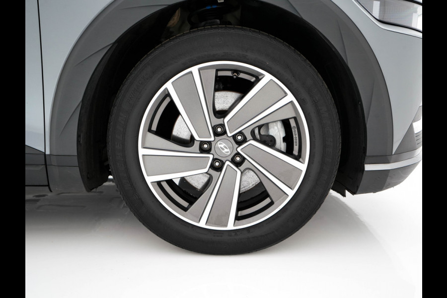 Hyundai IONIQ 5 Connect+ 73kWh [ 3-Fase ] {SOH-100%} (INCL-BTW) Aut *HEATPUMP | LEATHER | BOSE-AUDIO | FULL-LED | DIGI-COCKPIT | AMBIENTLIGHT | DAB | SHIFTPADDLES | HEAD-UP | NAVI-FULLMAP | KEYLESS | CAMERA | HEATED-COMFORTSEATS | TOWBAR | 19"A