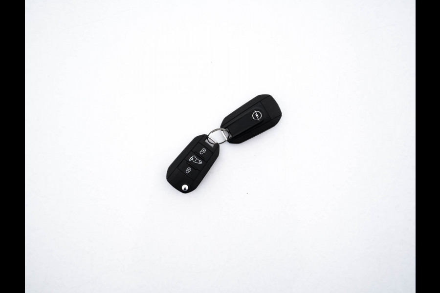 Opel Vivaro-e L2H1 Innovation 50 kWh 3-Pers [ 3-Fase-11kW ] {SOH-93%} Aut. *LEATHER | NAVI-FULLMAP | CAMERA | AIRCO | DAB+ | PDC | CRUISE | CARPLAY*