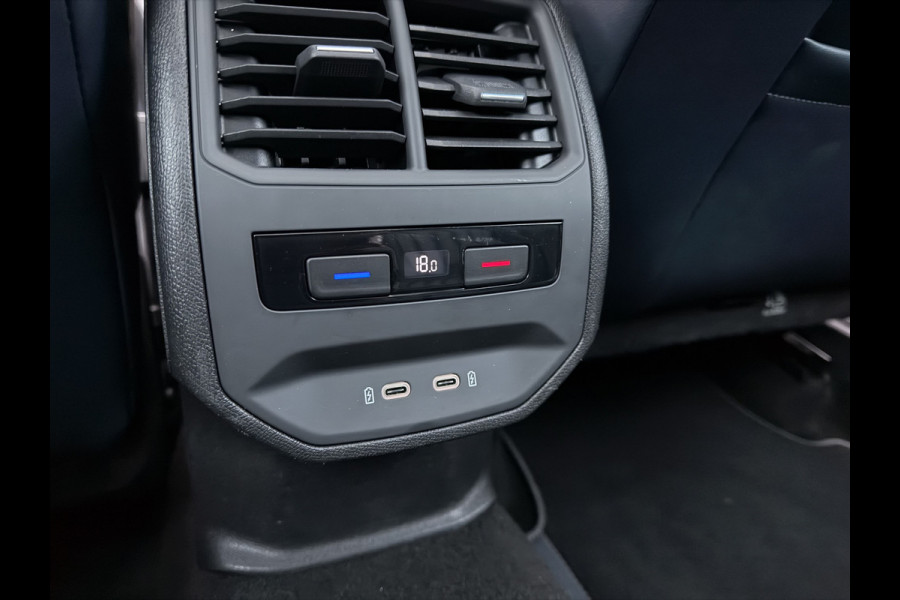 CUPRA Formentor 1.4 e-Hybrid VZ Copper Edition / Trekhaak (1.500KG) / Panoramadak / PDC / Adaptive Cruise / Leder / 245 PK