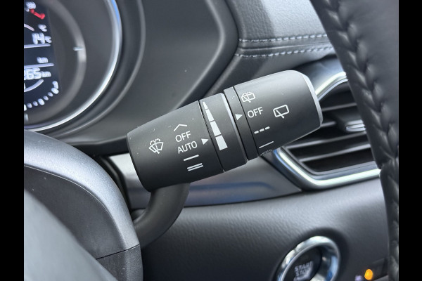 Mazda CX-5 2.0I AUT.6 165pk GT M Elektr.Mem.Stoel Leer Trekhaak Bose®-Audio Apple Carplay Android Auto Navi Camera Stoel+Stuurverwarming Pd Dodehoek detector Cruise control Led Privacy Glas Bluetooth Lmv 19" Origineel Nederlandse, zeer complete Mazda CX-5 SUPERCARAVANTREKKER 2.000KG Trekgewicht