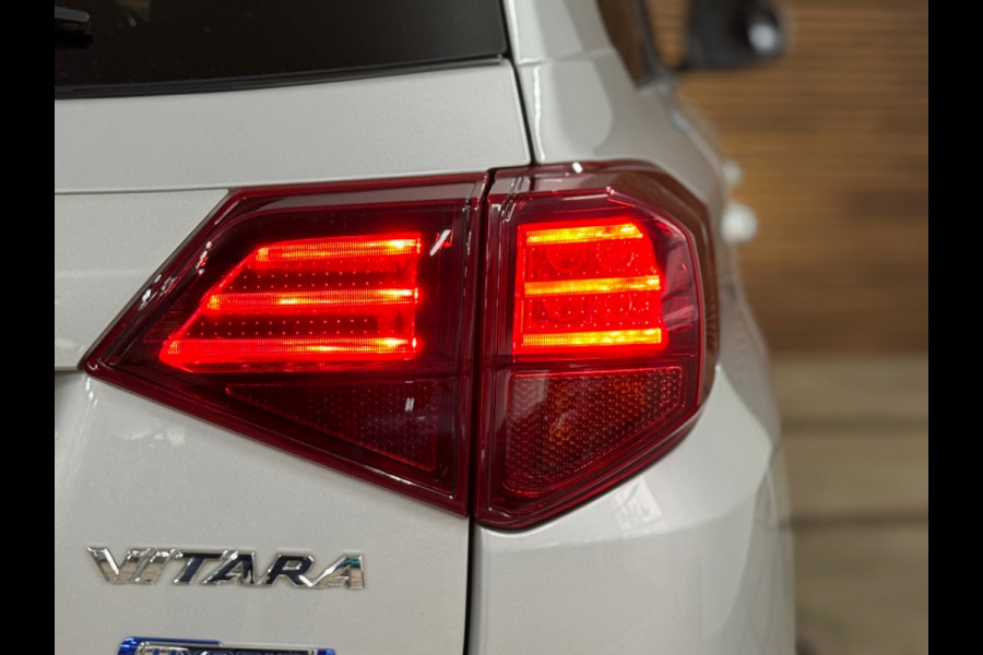 Suzuki Vitara 1.4 Boosterjet Select Smart Hybrid Automaat | LED | Camera | Trekhaak