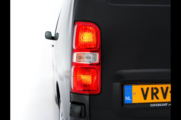 Opel Vivaro-e L2H1 Innovation 50 kWh 3-Pers [ 3-Fase-11kW ] {SOH-93%} Aut. *LEATHER | NAVI-FULLMAP | CAMERA | AIRCO | DAB+ | PDC | CRUISE | CARPLAY*