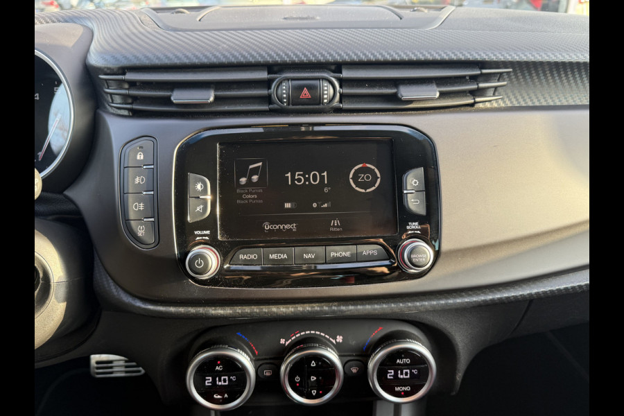 Alfa Romeo Giulietta 1.4 Turbo MultiAir Super | NL-auto | Pano | Leder | Navi | Cruise