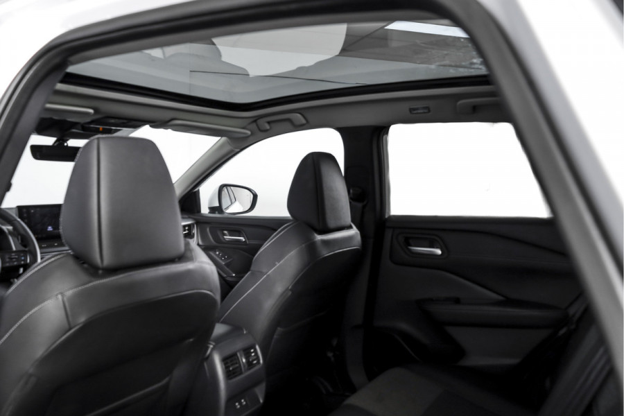 Nissan QASHQAI 1.3 MHEV Xtronic 158 PK N-Connecta - Automaat | Panodak | Cold Pack | Dig. Cockpit | Adapt. Cruise | 360 Camera | PDC | NAV + App Connect | LM 18" | ECC | 6754