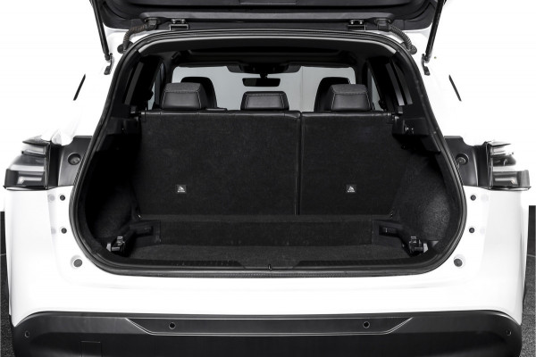 Nissan QASHQAI 1.3 MHEV Xtronic 158 PK N-Connecta - Automaat | Panodak | Cold Pack | Dig. Cockpit | Adapt. Cruise | 360 Camera | PDC | NAV + App Connect | LM 18" | ECC | 6754