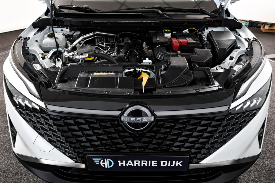 Nissan QASHQAI 1.3 MHEV Xtronic 158 PK N-Connecta - Automaat | Panodak | Cold Pack | Dig. Cockpit | Adapt. Cruise | 360 Camera | PDC | NAV + App Connect | LM 18" | ECC | 6754