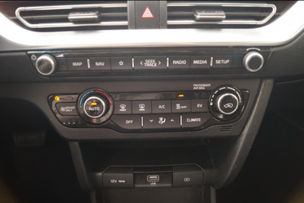 Kia e-Niro DynamicLine 64kWh -NAVI-ECC-PDC-