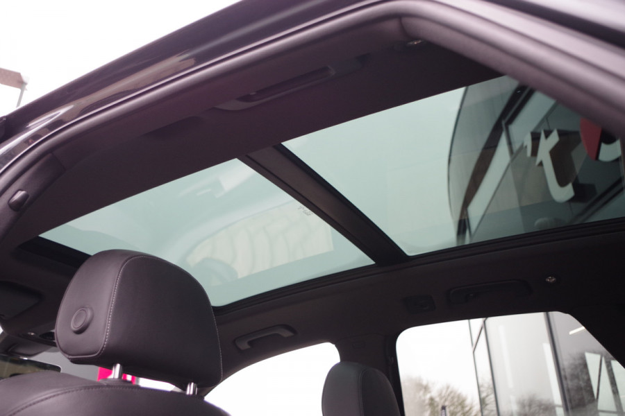 Audi Q5 55 TFSI e 367 PK Quattro Competition S-Line PHEV, Luchtvering, Panoramadak, Camera