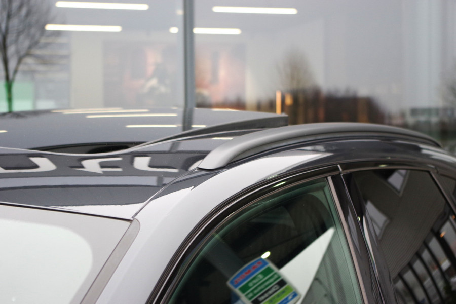 Audi Q5 55 TFSI e 367 PK Quattro Competition S-Line PHEV, Luchtvering, Panoramadak, Camera