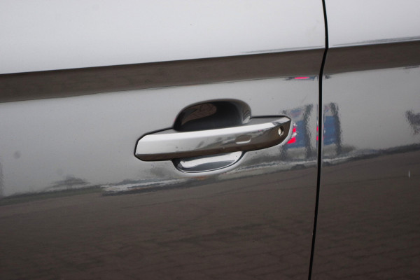 Audi Q5 55 TFSI e 367 PK Quattro Competition S-Line PHEV, Luchtvering, Panoramadak, Camera