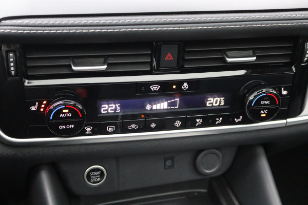Nissan QASHQAI 1.3DIG-T MHEV 158PK Automaat N-Connecta Panoramadak/Winter-pack/Elektr.-klep/Head-Up/Adapt.-cruise