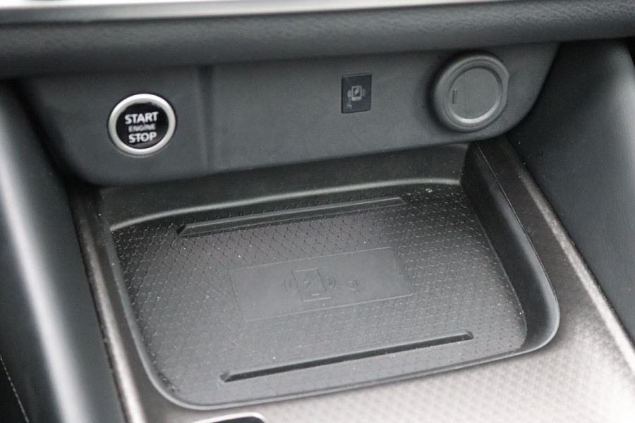 Nissan QASHQAI 1.3DIG-T MHEV 158PK Automaat N-Connecta Panoramadak/Winter-pack/Elektr.-klep/Head-Up/Adapt.-cruise