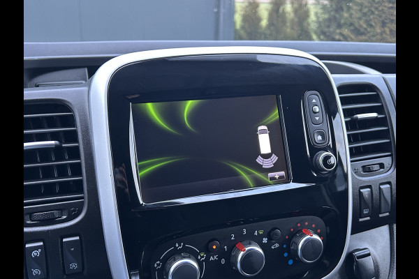 Renault Trafic 2.0 dCi 146 PK / L2H1 / 1e EIG. / AUTOMAAT / SORTIMO INRICHTING / TREKHAAK / AIRCO / CRUISE / BLUETOOTH / 3-ZITS