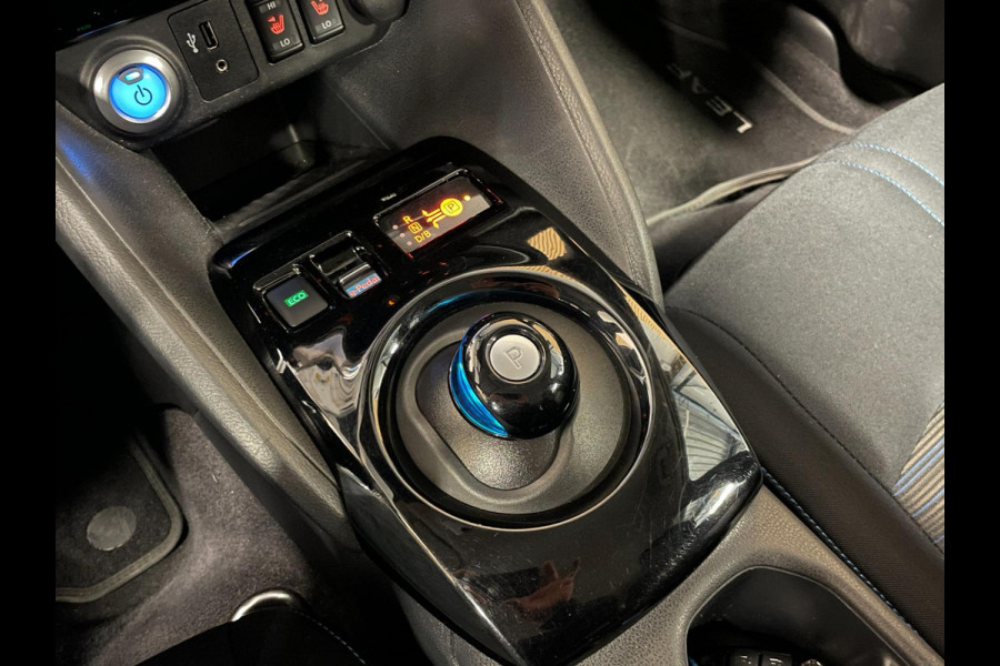 Nissan Leaf N-Connecta 40 kWh|90%SOH|270 WLTP|360-CAMERA|APPLE CARPLAY|STUUR+STOELVERW VOOR+ACHTER|ACC|NAVIGATIE|NL-AUTO|NAP|MARGE