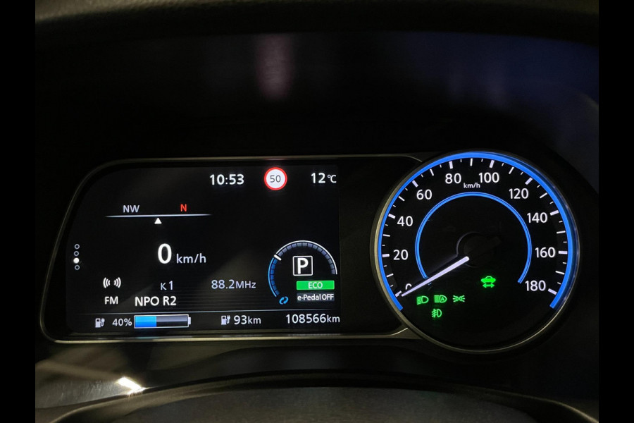 Nissan Leaf N-Connecta 40 kWh|90%SOH|270 WLTP|360-CAMERA|APPLE CARPLAY|STUUR+STOELVERW VOOR+ACHTER|ACC|NAVIGATIE|NL-AUTO|NAP|MARGE