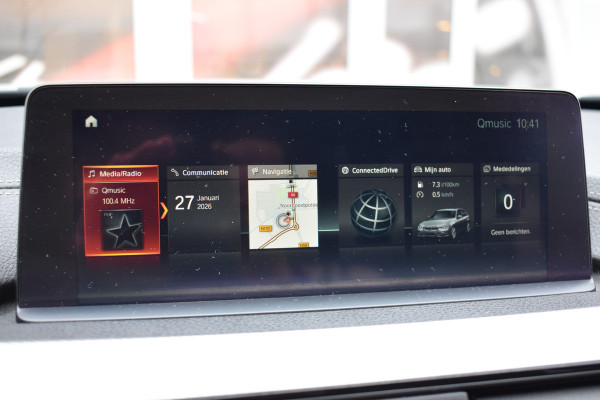 BMW 3 Serie Touring 318i Edition Automaat M Sport Shadow Executive / Navigatie / Clima / Keyless / Trekhaak / 18"LM