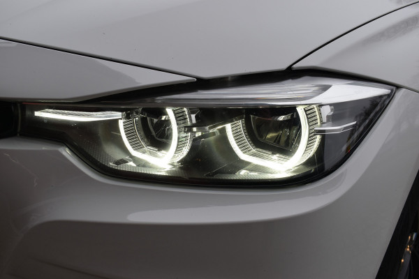 BMW 3 Serie Touring 318i Edition Automaat M Sport Shadow Executive / Navigatie / Clima / Keyless / Trekhaak / 18"LM