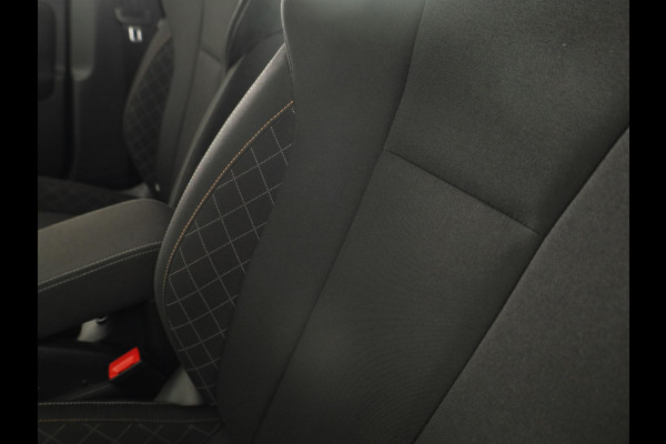 Škoda Kamiq 1.0 TSI Ambition 110 pk | Verlengde garantie | Navigatie via App | Cruise control | LED koplampen | Apple Carplay/Android Auto |