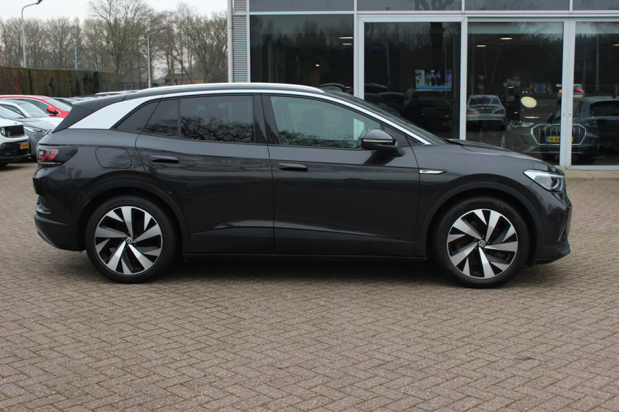 Volkswagen ID.4 First 77 kWh / SoH 88.6% / Camera / Apple CarPlay / DAB / 20'' / LED / Alcantara / Stoelverwarming / ACC