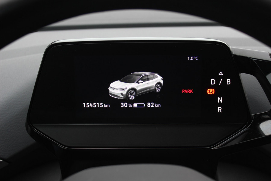 Volkswagen ID.4 First 77 kWh / SoH 88.6% / Camera / Apple CarPlay / DAB / 20'' / LED / Alcantara / Stoelverwarming / ACC