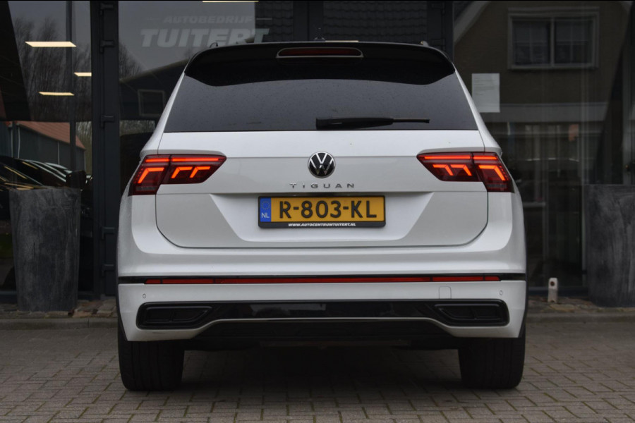 Volkswagen Tiguan 1.5 TSI R-Line | BLACK STYLE | PANORAMADAK | NAP | CAMERA | IQ LIGHT