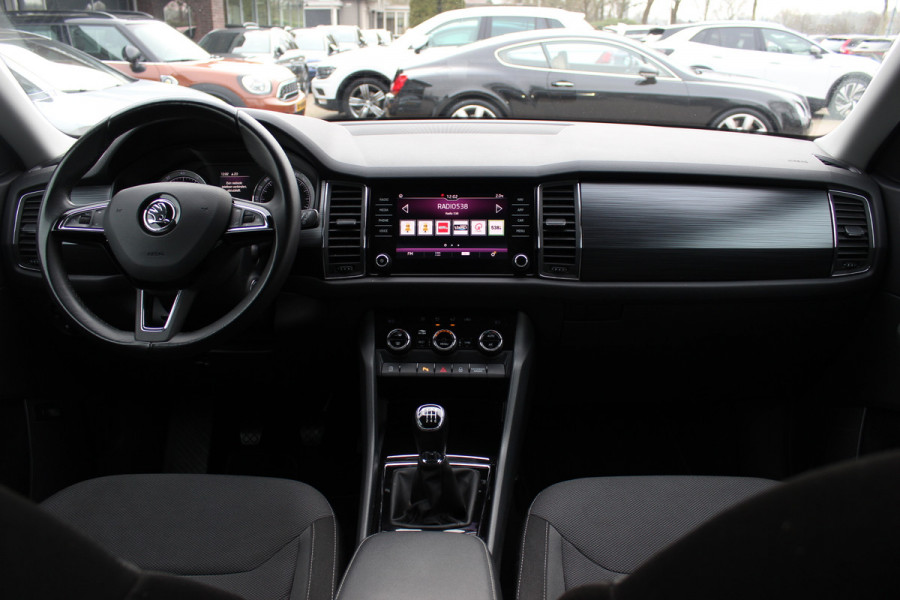 Škoda Kodiaq 1.4 TSI Ambition Business 5p. / CarPlay / Keyless / Navigatie / 18'' / Elektr. achterklep / LED Koplampen / DAB / Cruise Control