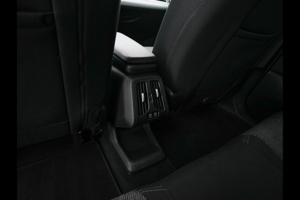 BMW iX1 xDrive30 Launch Edition 67 kWh [ 3-Fase-11kW ] {SOH-100%} (INCL-BTW) Aut. *FULL-LED | DIGI-COCKPIT | DAB+ | NAVI-FULLMAP | PRIVACYGLASS | COMFORTSEATS | ECC | PDC | CRUISE | 18''ALU*