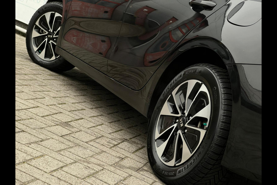 Kia Ceed Sportswagon 1.6 GDI PHEV DynamicPlusLine NL AUTO | STUURWIEL VERW | STOELVERW | CAMERA |