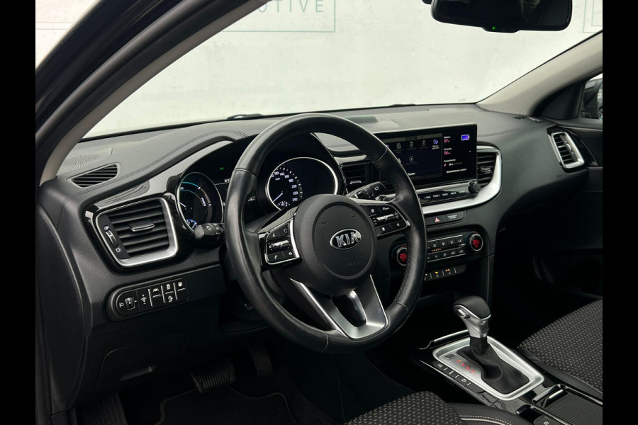 Kia Ceed Sportswagon 1.6 GDI PHEV DynamicPlusLine NL AUTO | STUURWIEL VERW | STOELVERW | CAMERA |