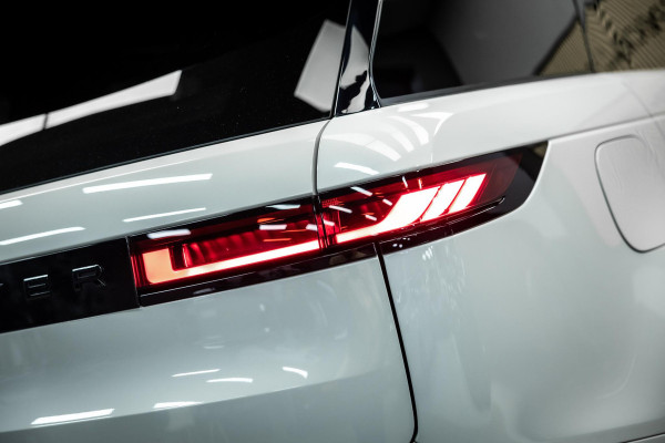 Land Rover Range Rover Sport 3.0 P510e First Edition | Meridian | Stoelverwarming en verkoeling | BTW |