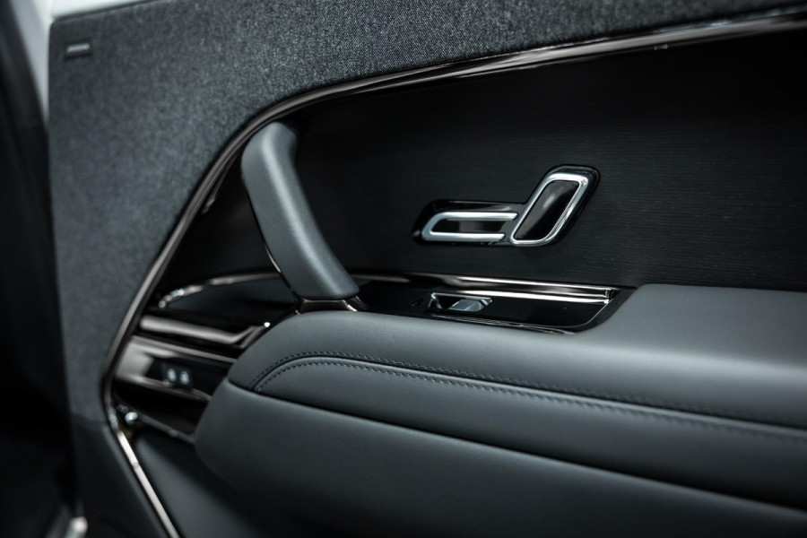 Land Rover Range Rover Sport 3.0 P510e First Edition | Meridian | Stoelverwarming en verkoeling | BTW |