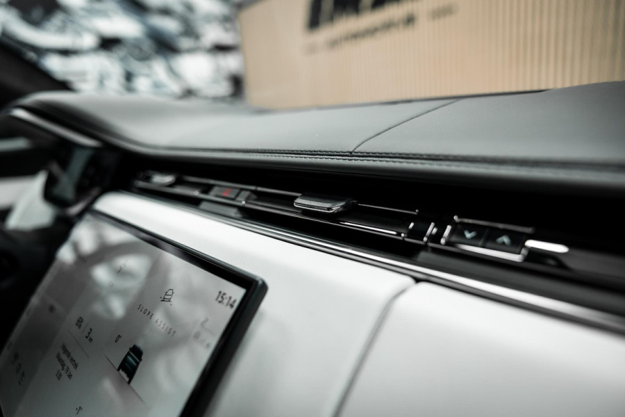 Land Rover Range Rover Sport 3.0 P510e First Edition | Meridian | Stoelverwarming en verkoeling | BTW |