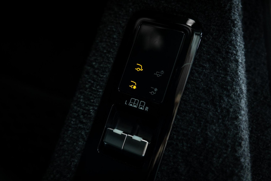 Land Rover Range Rover Sport 3.0 P510e First Edition | Meridian | Stoelverwarming en verkoeling | BTW |