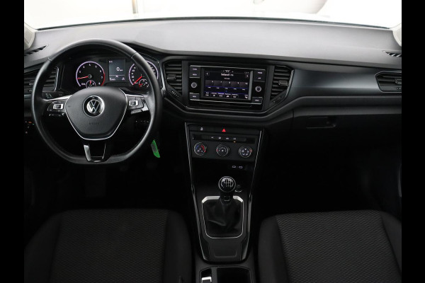 Volkswagen T-Roc 1.0 TSI | Adaptive cruise | Carplay | Airco | DAB | Bluetooth