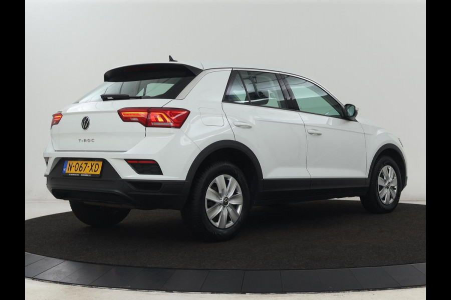 Volkswagen T-Roc 1.0 TSI | Adaptive cruise | Carplay | Airco | DAB | Bluetooth