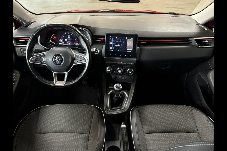 Renault Clio 1.0 TCe 90pk Intens | Navi | 360 | Stuur & Stoelverwarming | Carplay | 17" | Led | 100% onderhouden!