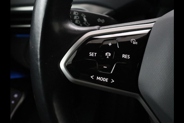 Volkswagen ID.4 First 77 kWh | Trekhaak | Stoel & stuurverwarming | Adaptive cruise | Camera | Carplay | Half leder | Navigatie | 20'' | Full LED | Keyless | Climate control | Sfeerverlichting