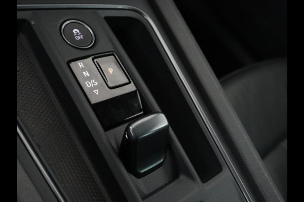 CUPRA Leon 1.4 eHybrid VZ | 245pk | Panoramadak | Leder | Stoelverwarming | Adaptive cruise | Camera | Carplay | Navigatie | Sfeerverlichting | Memory | Sportstoelen | Full LED | PHEV | Plug In